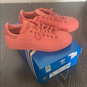 Adidas Stan Smith Coral Sneakers